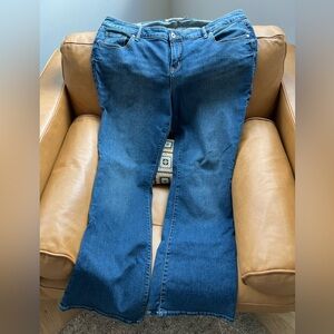 TORRID Women's Denim Relaxed Boot Cut Jeans. Size 20R